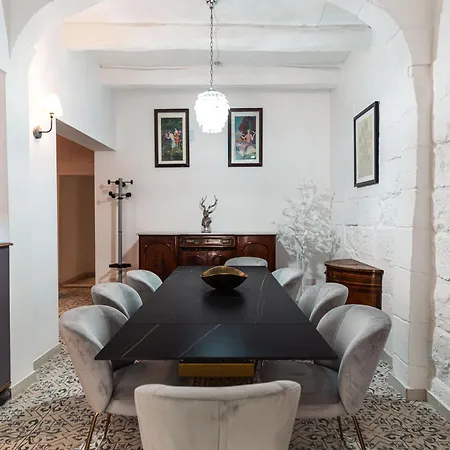 6 At Palazzo Seraphim Boutique Living In St Julians Saint Julian's