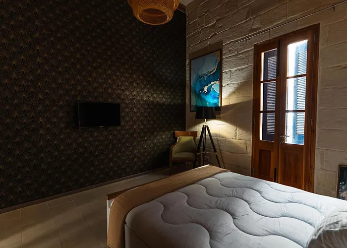 6 At Palazzo Seraphim Boutique Living In St Julians