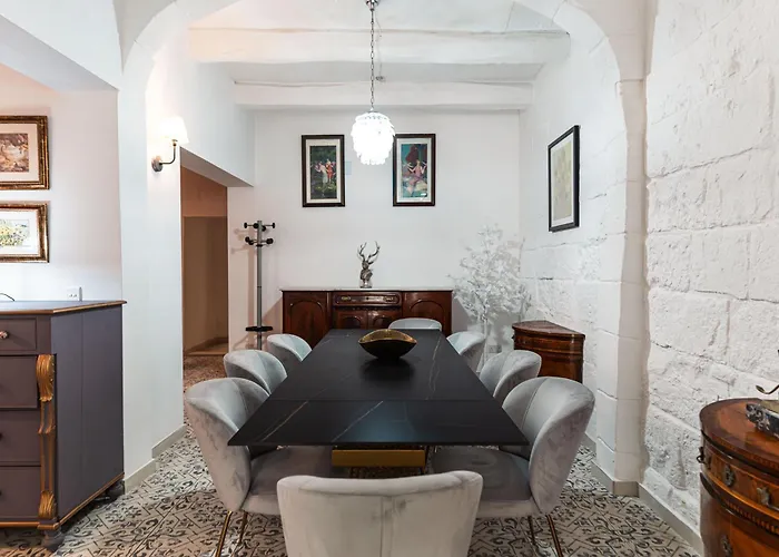 6 At Palazzo Seraphim Boutique Living In St Julians Saint Julian's