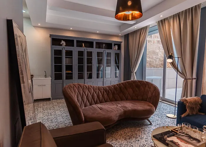 6 At Palazzo Seraphim Boutique Living In St Julians Gæstehus Saint Julian's