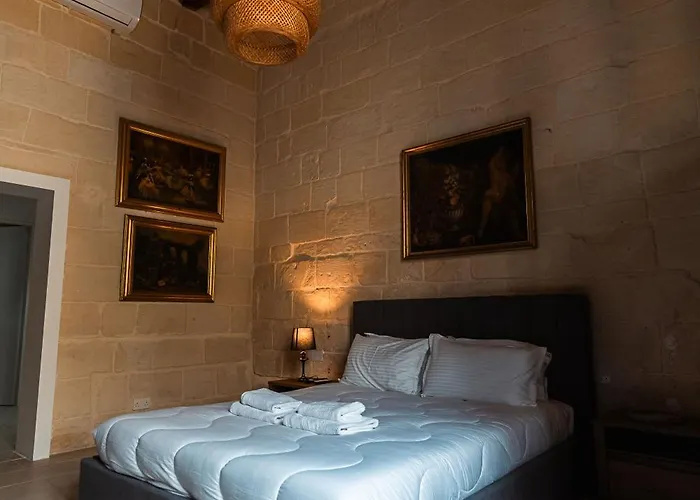 6 At Palazzo Seraphim Boutique Living In St Julians