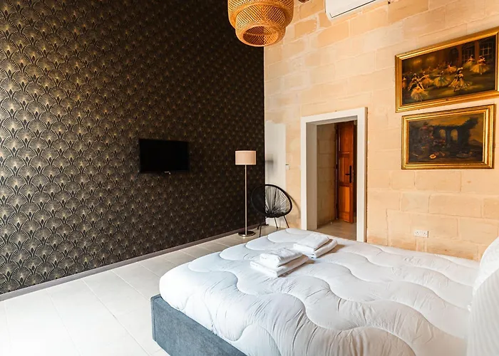 6 At Palazzo Seraphim Boutique Living In St Julians