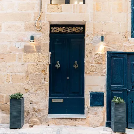 6 At Palazzo Seraphim Boutique Living In St Julians Guest house *